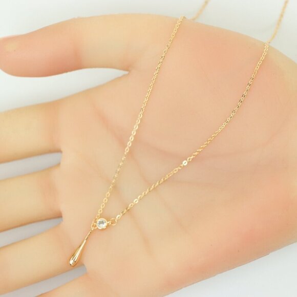 "Minimalist Rose Gold Plated Necklace with Crystal Drop, XPNL0148 - Picture 6 of 13